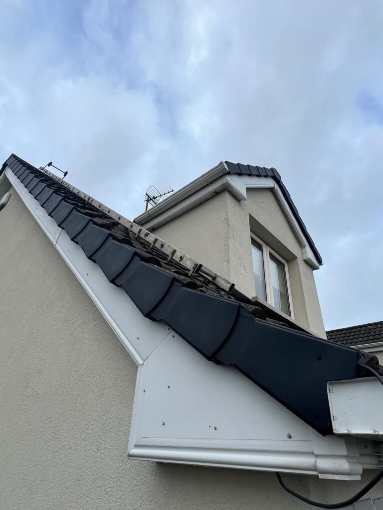 gable roof fascia and verge detail.jpg